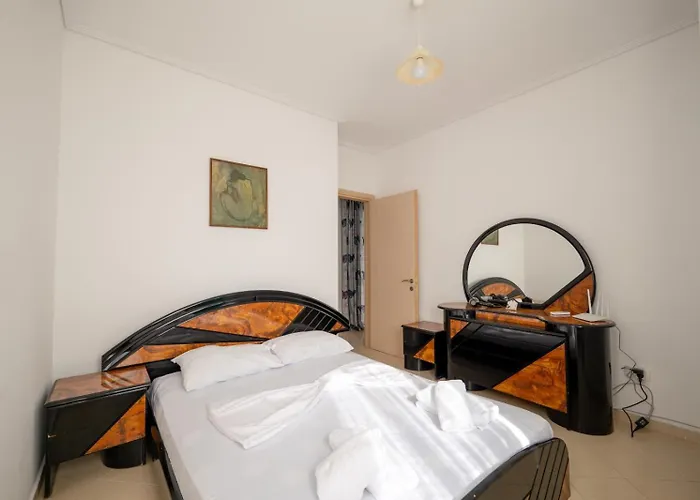 Anna アパート Sarandë